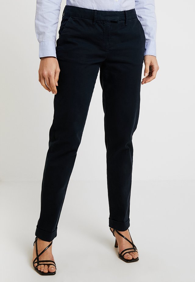 HERITAGE - Chinosy - midnight