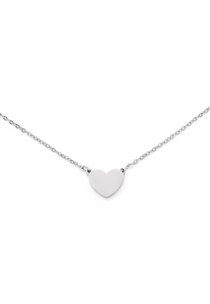 Collier en argent avec un petit pendentif lisse en forme de cœur centré sur une chaîne délicate sur fond blanc.
