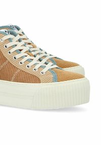 No Name Baskets montantes - nougat nuts