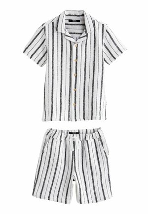 Next SHORT SLEEVES STRIPE REGULAR FIT - Lühikesed püksid - black white