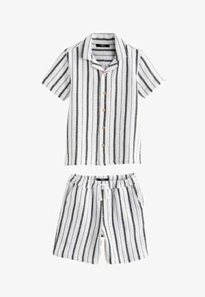 SHORT SLEEVES STRIPE REGULAR FIT - Šorti - black white