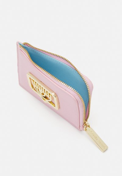 CHIARA FERRAGNI RANGE EYELIKE BUCKLE - Peňaženka - fairy tale
