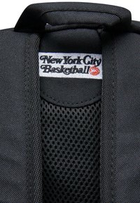 Thumbnail Image 10