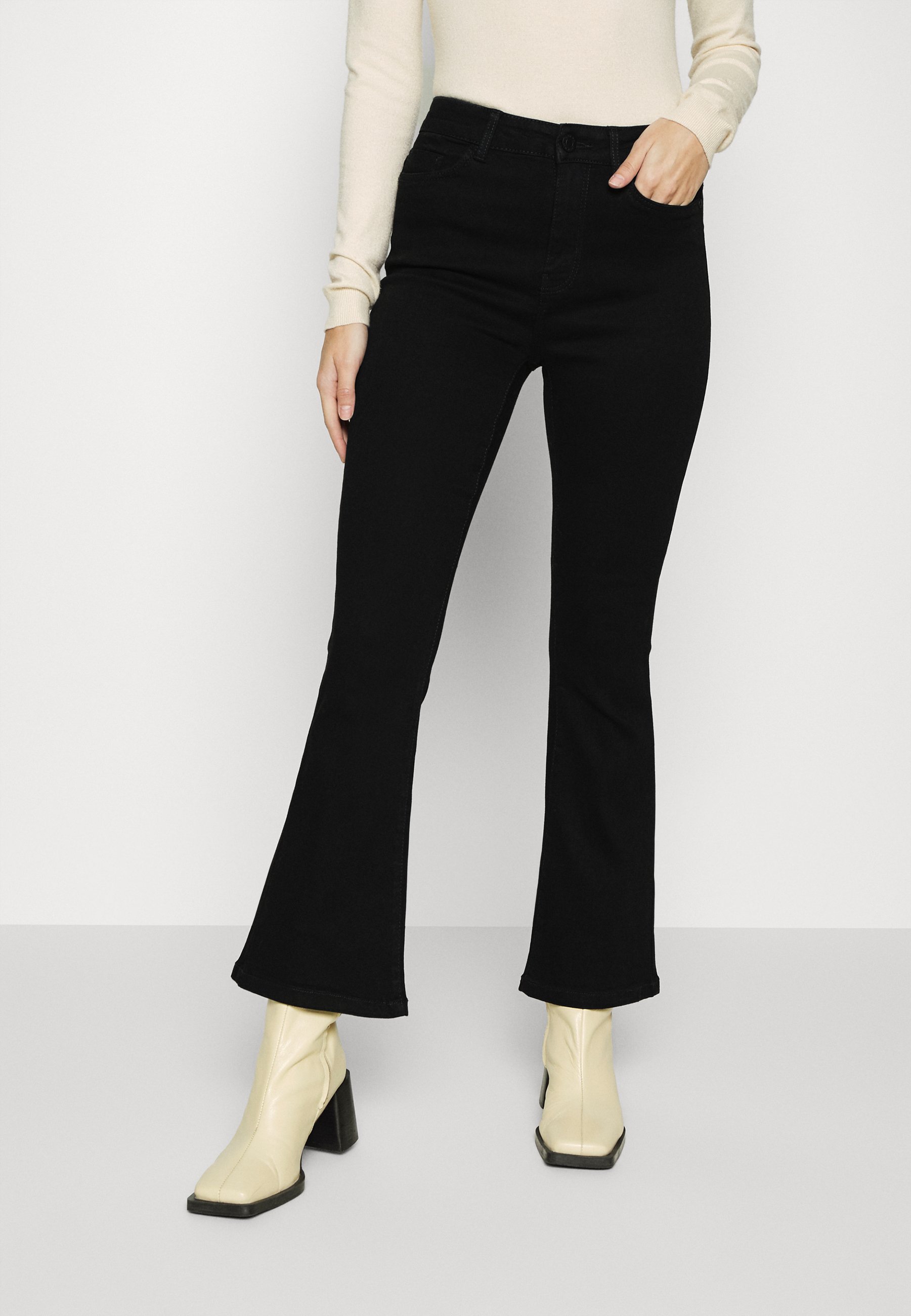 Noisy May Petite NMSALLIE FLARE NOOS 