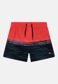 Seleccionado, light red