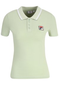 Světle zelené polo triko vyrobené z bavlny, s bílým límcem a pěticí knoflíků. Obsahuje nášivku loga Fila na levé hrudi.