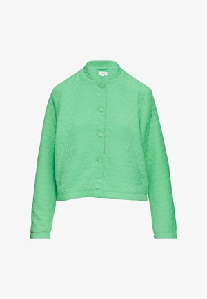 Veste courte matelassée en vert clair, dotée d'un col rond, d'une fermeture à boutons sur le devant et de deux poches latérales. Texture lisse avec un motif géométrique.