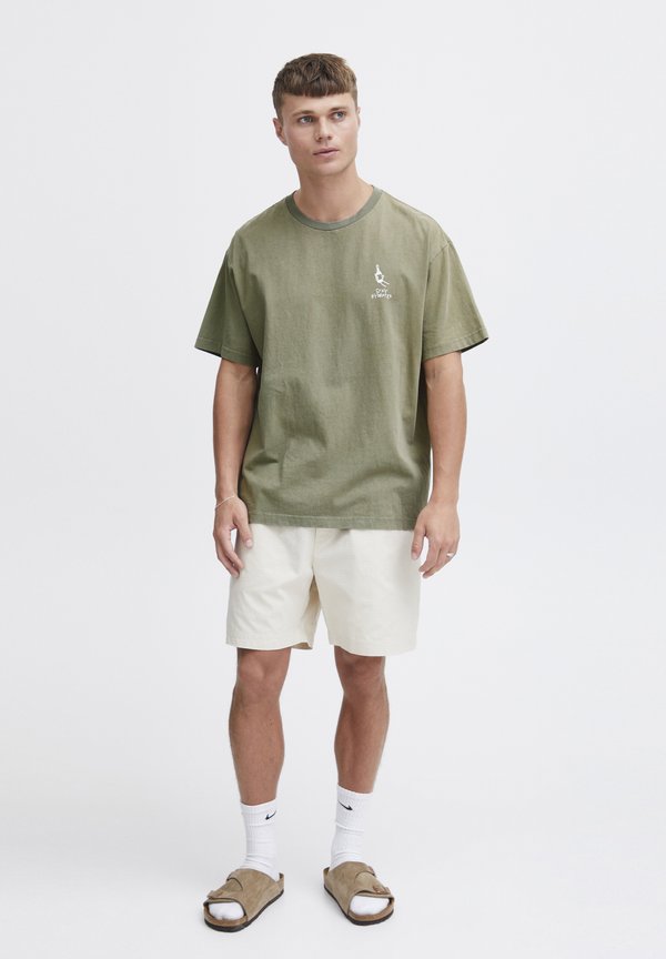 SDISMAIL - Print T-shirt - vetiver2