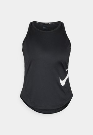 Débardeur de sport noir en tissu lisse, avec un ourlet incurvé et un logo Nike blanc bien visible sur le côté gauche.