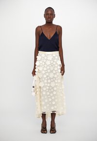 Ida Sjöstedt CARRIE SKIRT BRIDAL - Velika suknja - cream white