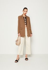 ONLY ONLMAIA LONG CC TLR - Blazer - cub
