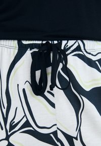 LASCANA VD PYJAMA SET - Pyjama - black