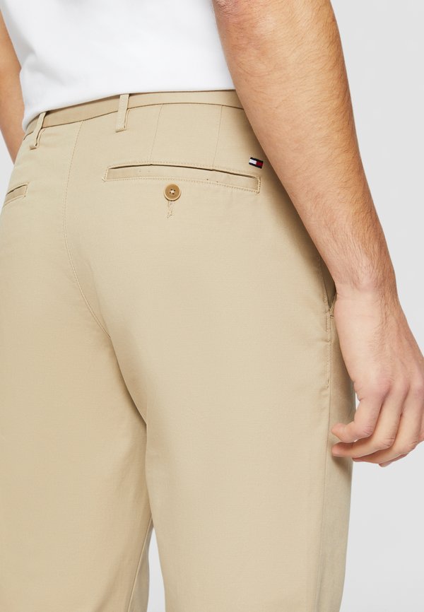 CORE DENTON - Chinos - batique khaki2