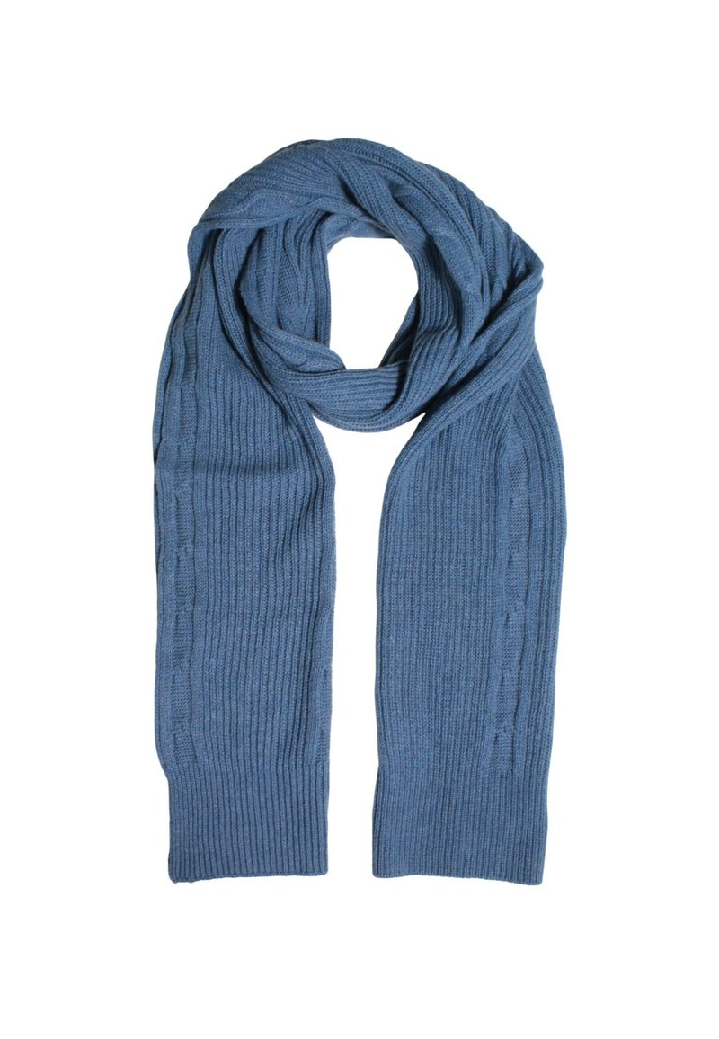 Sciarpa azzurra lavorata a maglia con una trama a coste e sottili dettagli a trecce lungo i bordi, progettata per offrire calore e comfort.