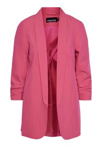 Blazer en tissu rose vif, doté d'un col châle, d'un devant ouvert et de manches retroussées. Intérieur en satin lisse et silhouette ajustée.