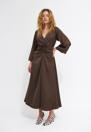 Cras, WRENLEECRAS DRESS - Robe de jour - java brown