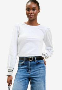 REGULAR FIT-ZIG ZAG TRIM DETAIL - Longsleeve - white