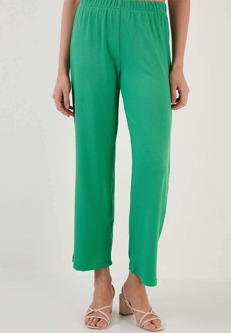 LELA REGULAR FIT - Hlače - benetton color