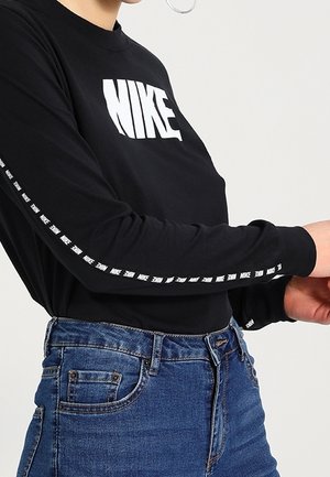 Long sleeved top - black