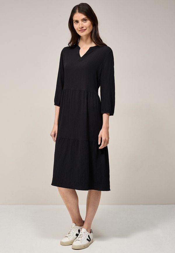 MIT VOLANTS - Freizeitkleid - schwarz