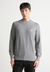 BOSS ANION - Vesta - light pastel gray