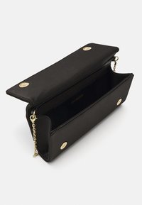 Love Moschino SMART DAILY BAG - Pochette - nero