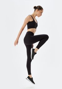Koton - Legginsy
