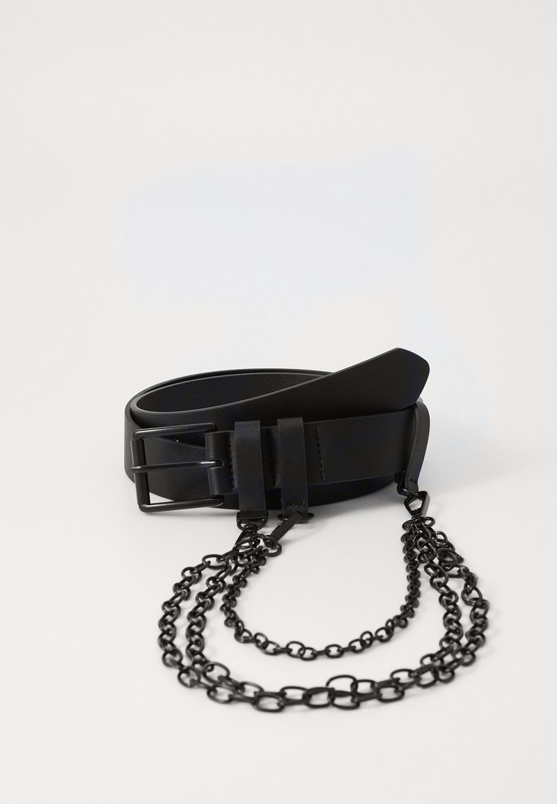 Black leather belt featuring a sleek design with a metal buckle, and two layered black chain accents hanging downward.