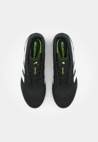 adidas Performance PREDATOR CLUB IN SALA - Dvoranske nogometne kopačke - core black/footwear white/lucid lemon