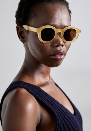 SLIPPERY - Solbriller - gold-coloured
