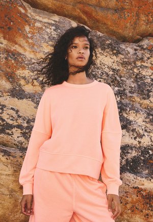Next, - Bluza