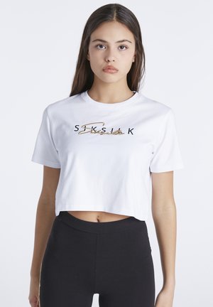 SikSilk Divergent Crop Tee - Black - Block 22