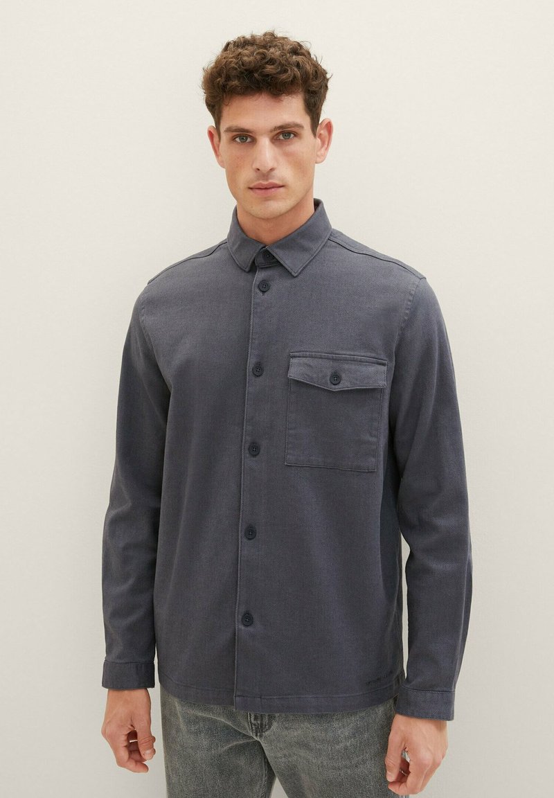 TOM TAILOR DENIM MIT BRUSTTASCHE - Camisa - Brown White Herringbone/marrón Claro
