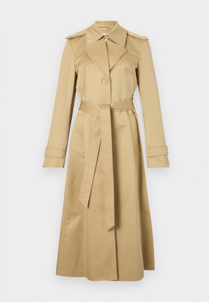 Trench coat lungo beige con ampi rever, spalline, cintura in vita, chiusura con bottoni e maniche lunghe con cinturini ai polsini.