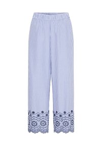Pantalon à rayures verticales bleues et blanches avec ceinture élastique et bordure en dentelle florale marine au bas des jambes larges.