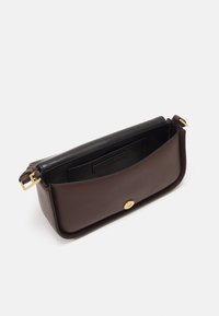 KARL LAGERFELD SIGNATURE - Sac à main - dark chocolate