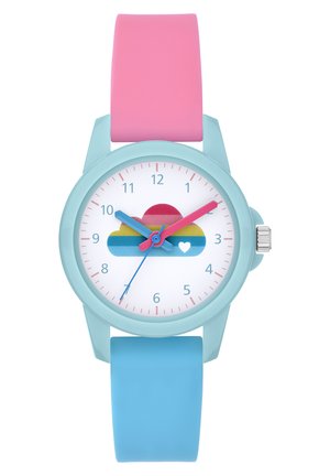 Bunte Armbanduhr mit einem hellblauen Gehäuse und Gummibändern in Pink und Blau. Verfügt über ein weißes Zifferblatt mit einem Wolken- und Herzdesign in lebhaften Farben.