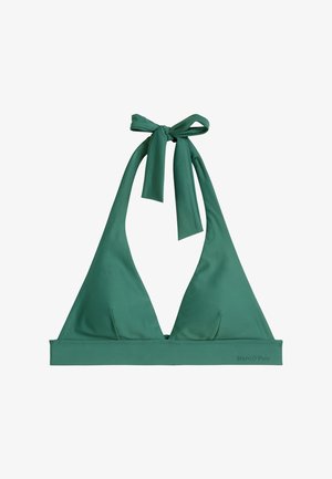 Groene halter bikini-top met driehoekige cups en knoopsluiting bij de nek, met een subtiele logo op de onderste band.