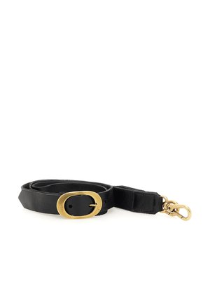 Cintura in pelle nera con fibbia ovale in oro lucido, con una superficie liscia e un design a punta. Include hardware di fissaggio.