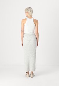 Gina Tricot FOLDED DOWN SKIRT - Maxi szoknya - grey