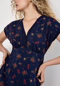 Apricot HEART DITSY PRINT  - Blusenkleid - navy