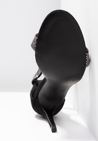 Miss Selfridge Korolliset sandaalit - black