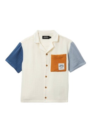 Chemise à manches courtes avec boutons, corps crème, manches bleues et grises, et une poche poitrine orange texturée avec l’inscription « Today is my day ».