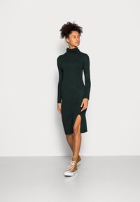 Even&Odd Vestido direito - dark green