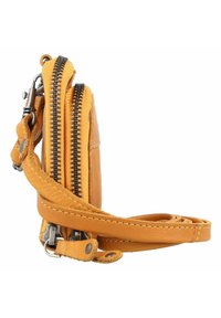 Harbour 2nd ANCHOR LOVE SERENA 20 CM - Clutch - oriental mustard