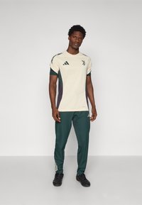 adidas Performance JUVENTUS PANT - Vereinsmannschaften - shadow green
