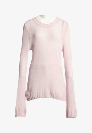 Pull tricoté à manches longues rose clair avec poignets et ourlet côtelés, présenté sur un buste de mannequin blanc sur fond blanc.