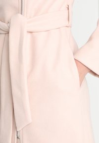KIOMI Cappotto classico - light pink