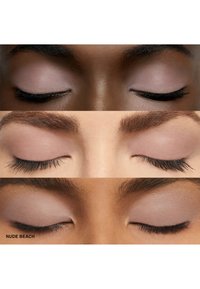 Drie close-up opnamen van gesloten ogen met zachte, zachte oogschaduw in tinten licht lila en beige, die verschillende huidtinten tonen.
