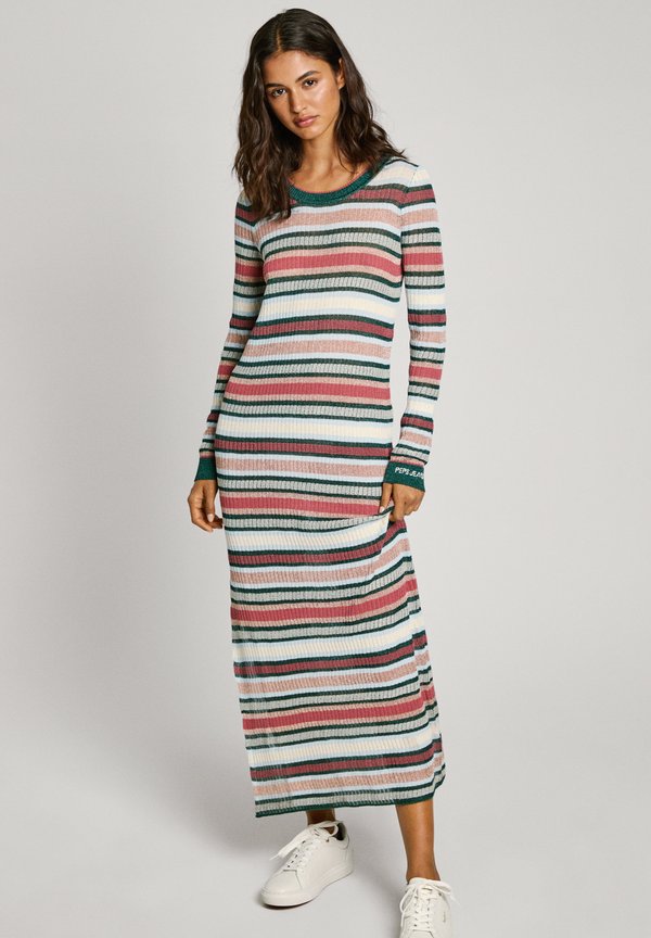 NORTH - Jumper dress2